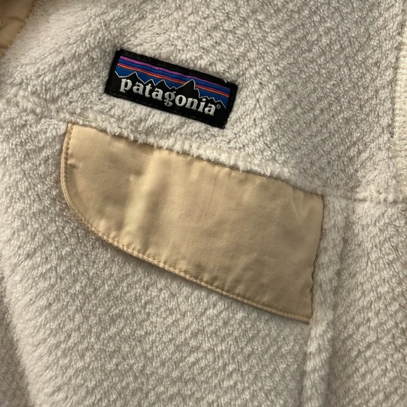 Patagonia Off-White Fleece 3/4 pullover - Picture 2 of 12